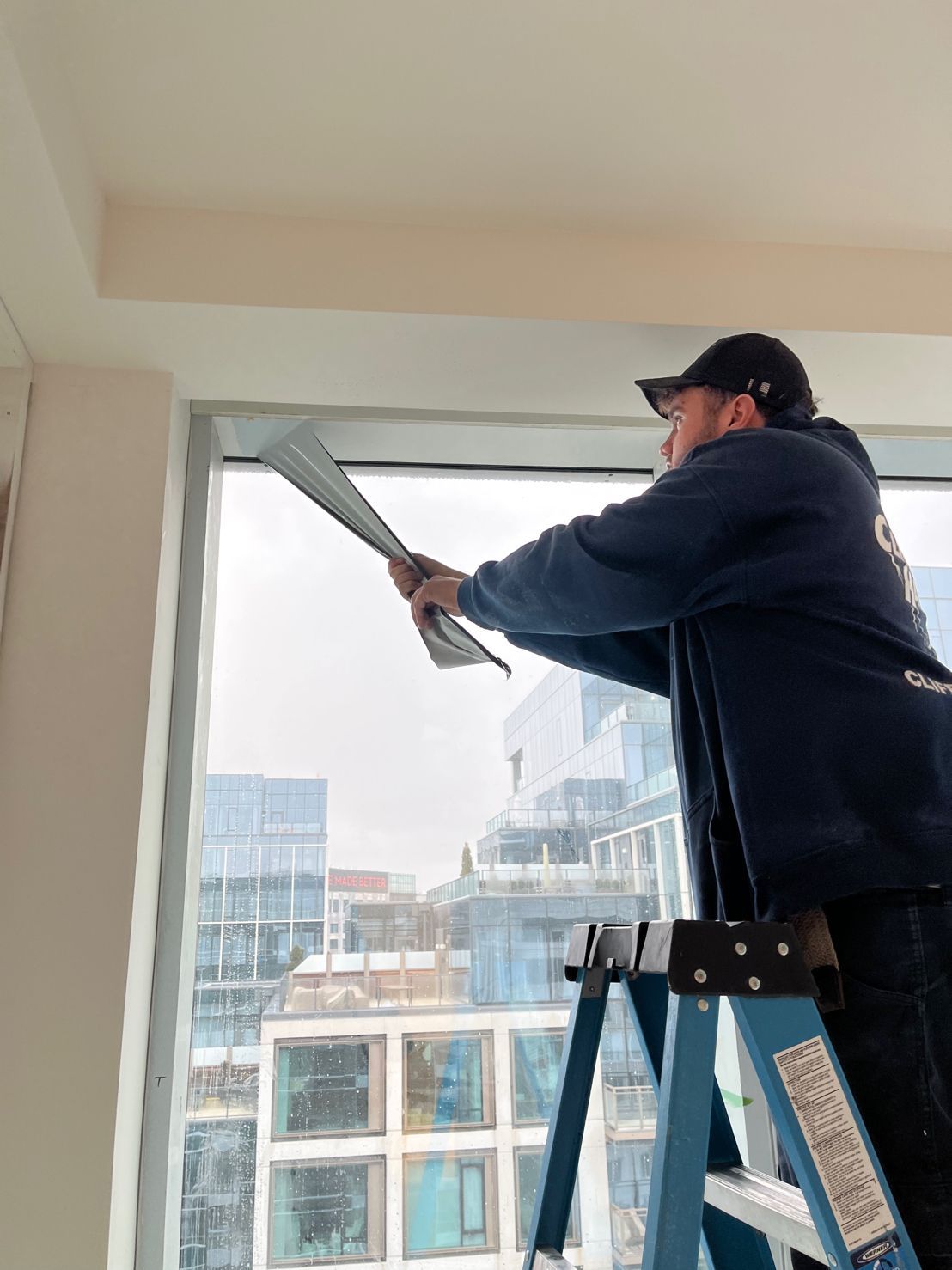 Interior Window Cleaning